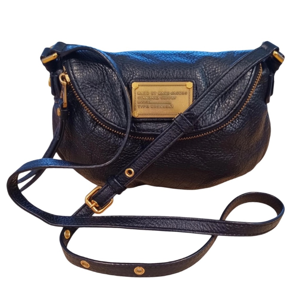 Marc By Marc Jacobs Classic Q Natasha Black
Crossbody Shoulder Bag